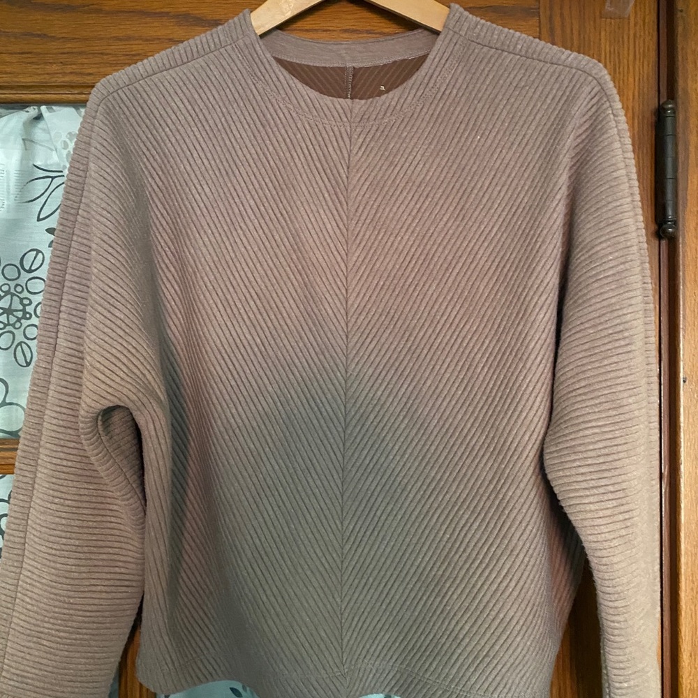 a new day XS camel sweater